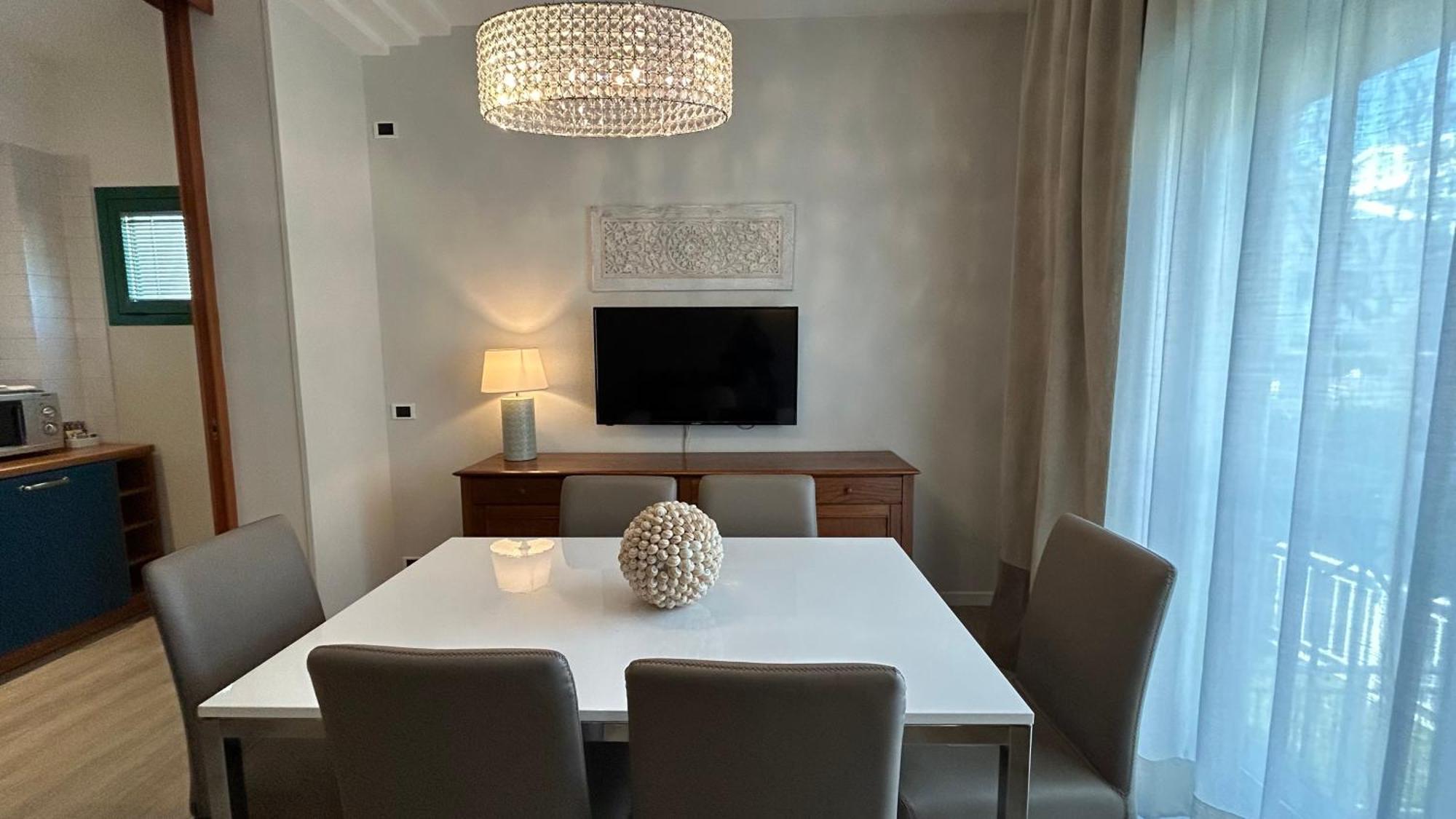 Residence Lungomare - Charming Apartments Riccione Eksteriør billede
