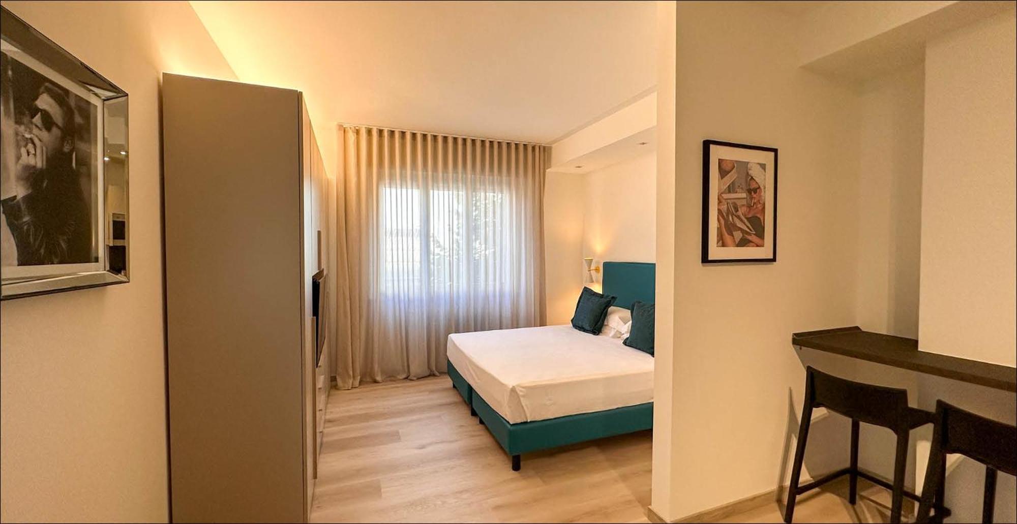 Residence Lungomare - Charming Apartments Riccione Værelse billede