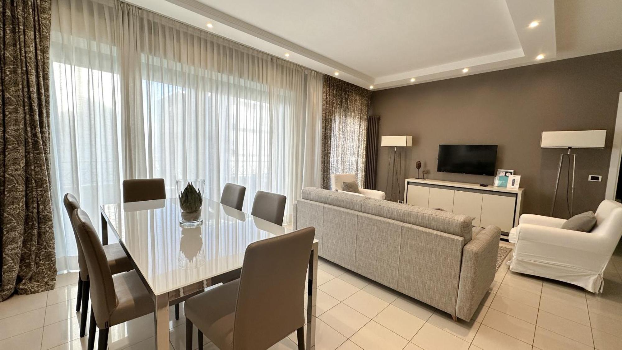 Residence Lungomare - Charming Apartments Riccione Eksteriør billede