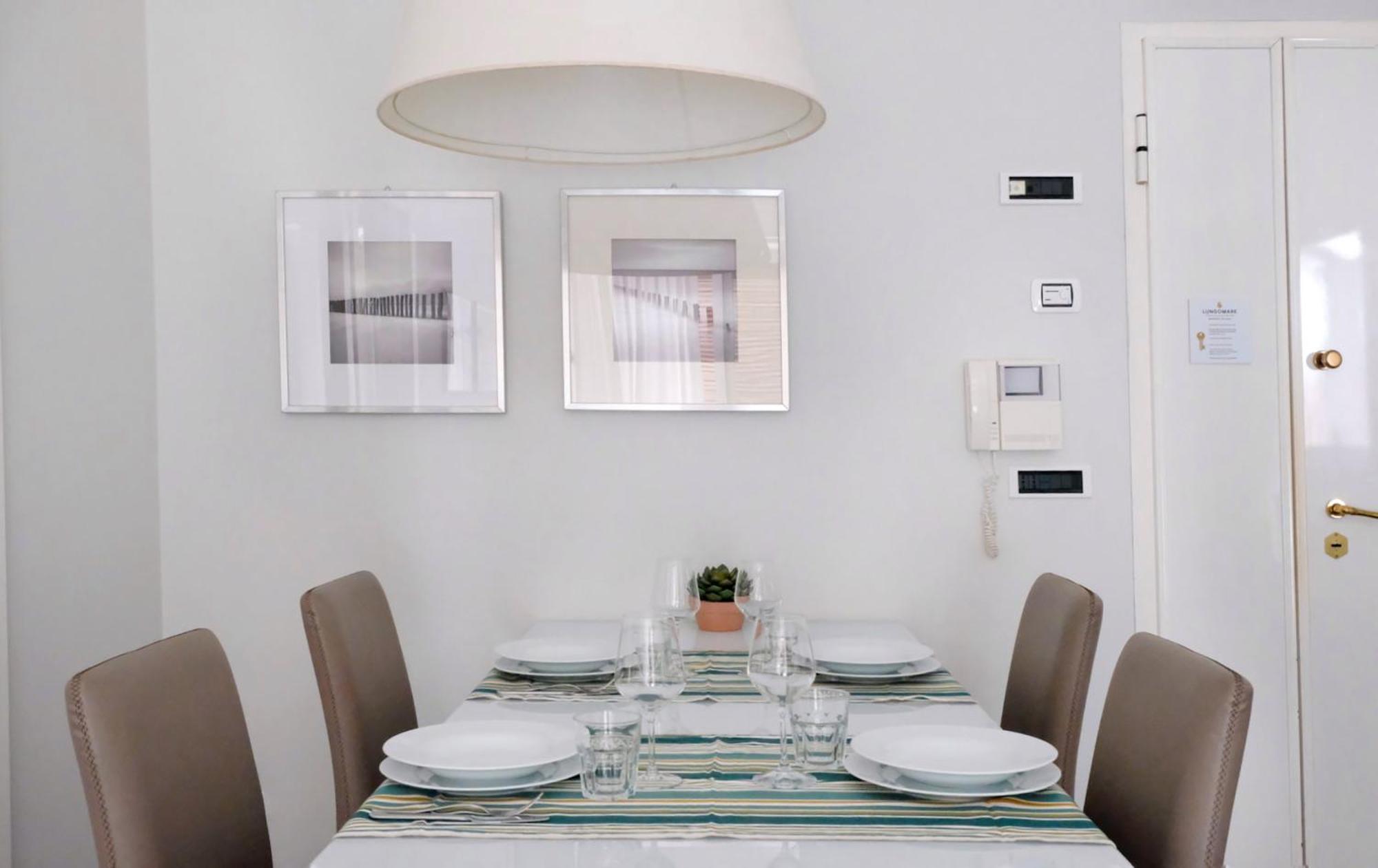 Residence Lungomare - Charming Apartments Riccione Eksteriør billede
